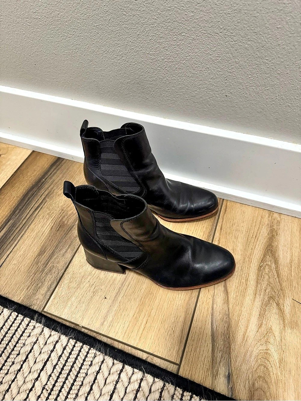 7 For Kork Ease Black Leather Ankle Boots Size 7.5